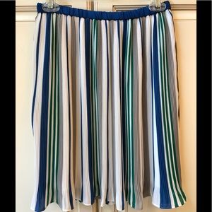 Banana Republic Pleated Skirt